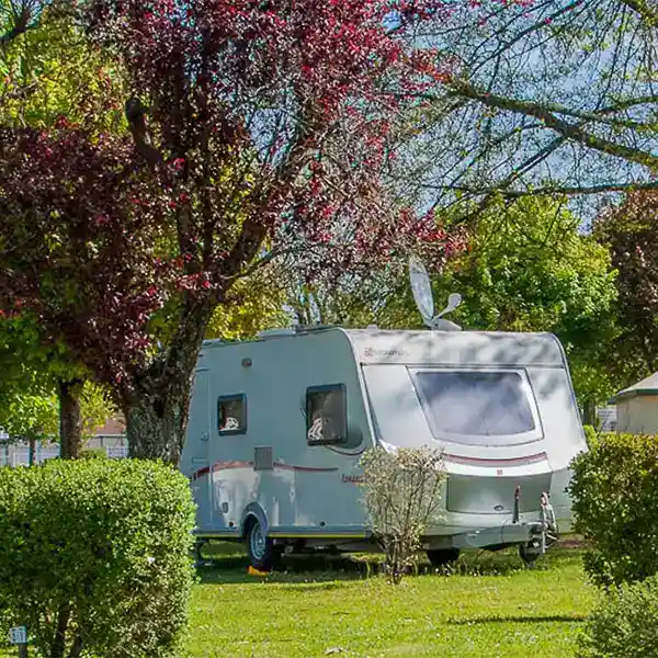 emplacement camping caravanes Saône et Loire